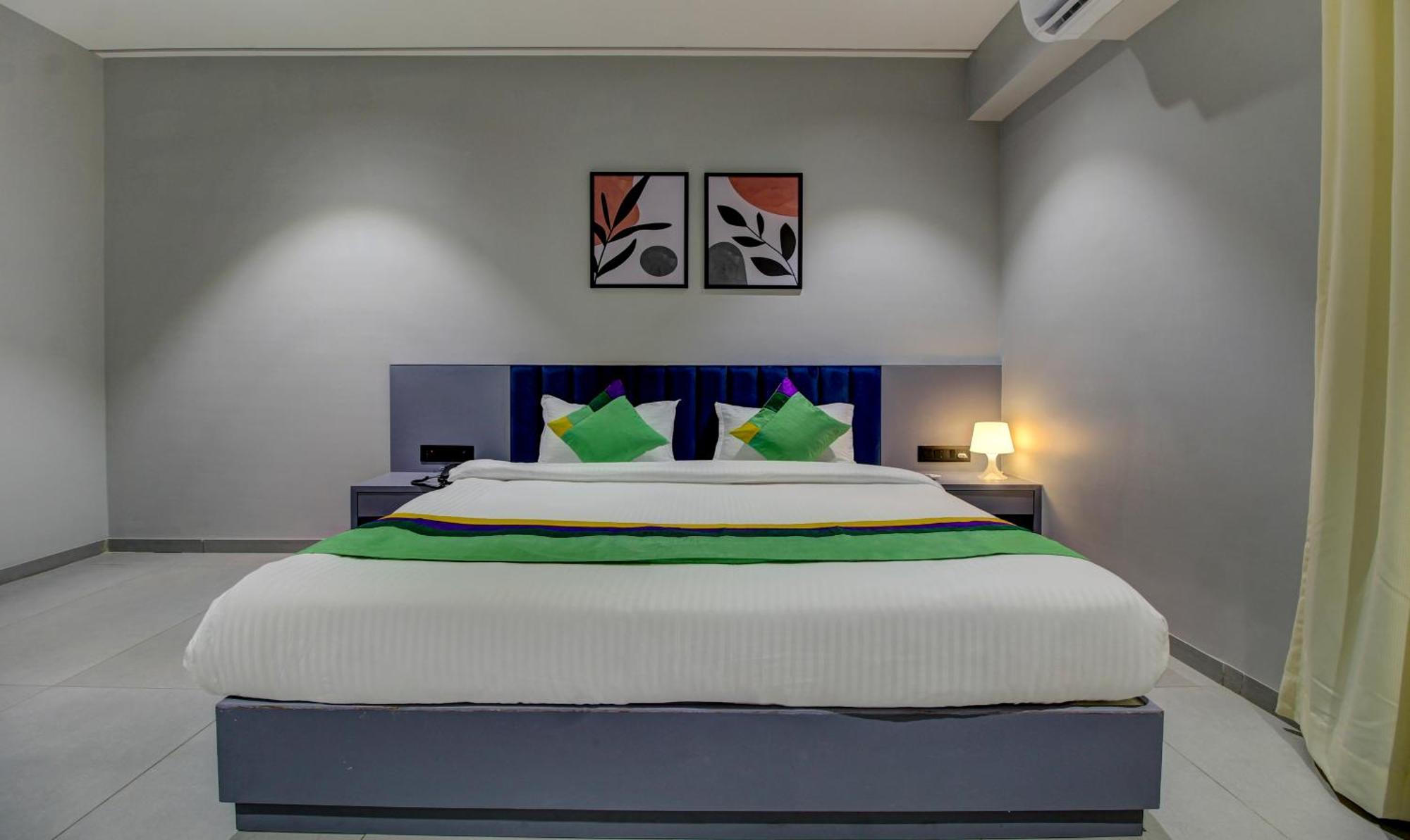 Comfort Inn Baner- Indian Nationals Only Πούνε Εξωτερικό φωτογραφία