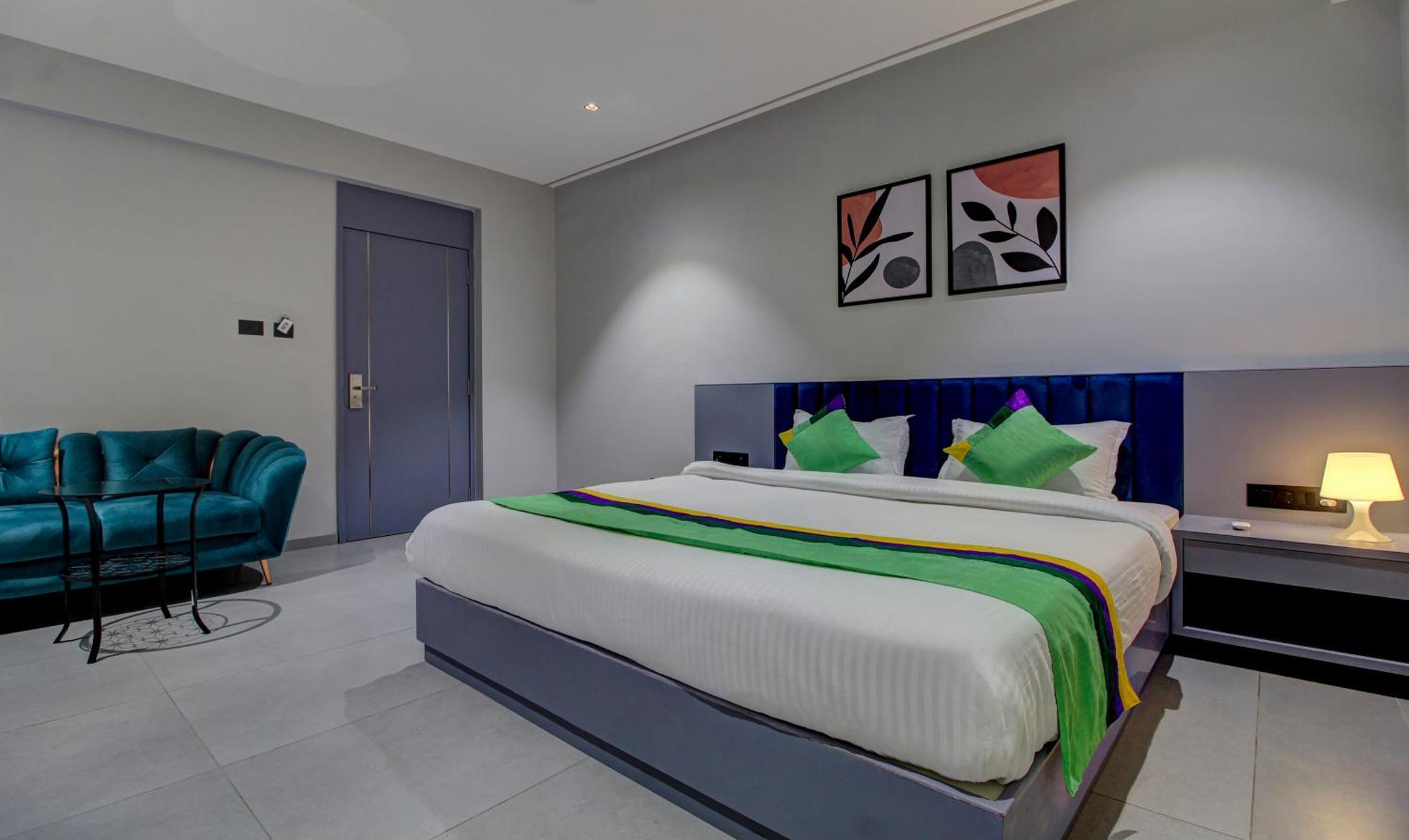 Comfort Inn Baner- Indian Nationals Only Πούνε Εξωτερικό φωτογραφία