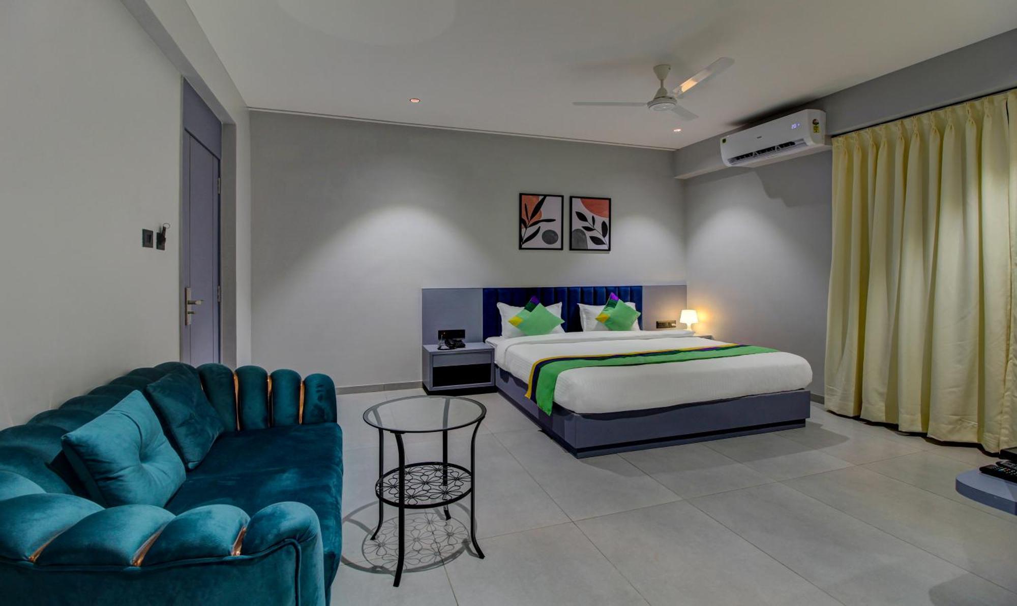Comfort Inn Baner- Indian Nationals Only Πούνε Εξωτερικό φωτογραφία